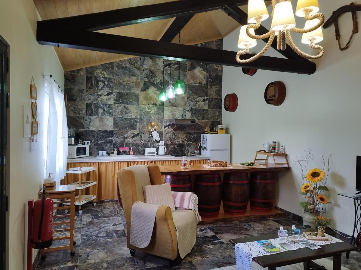 Quinta Dos Sentidos , Rustic Holiday Houses In Sao Vicente Ferreira Exterior photo